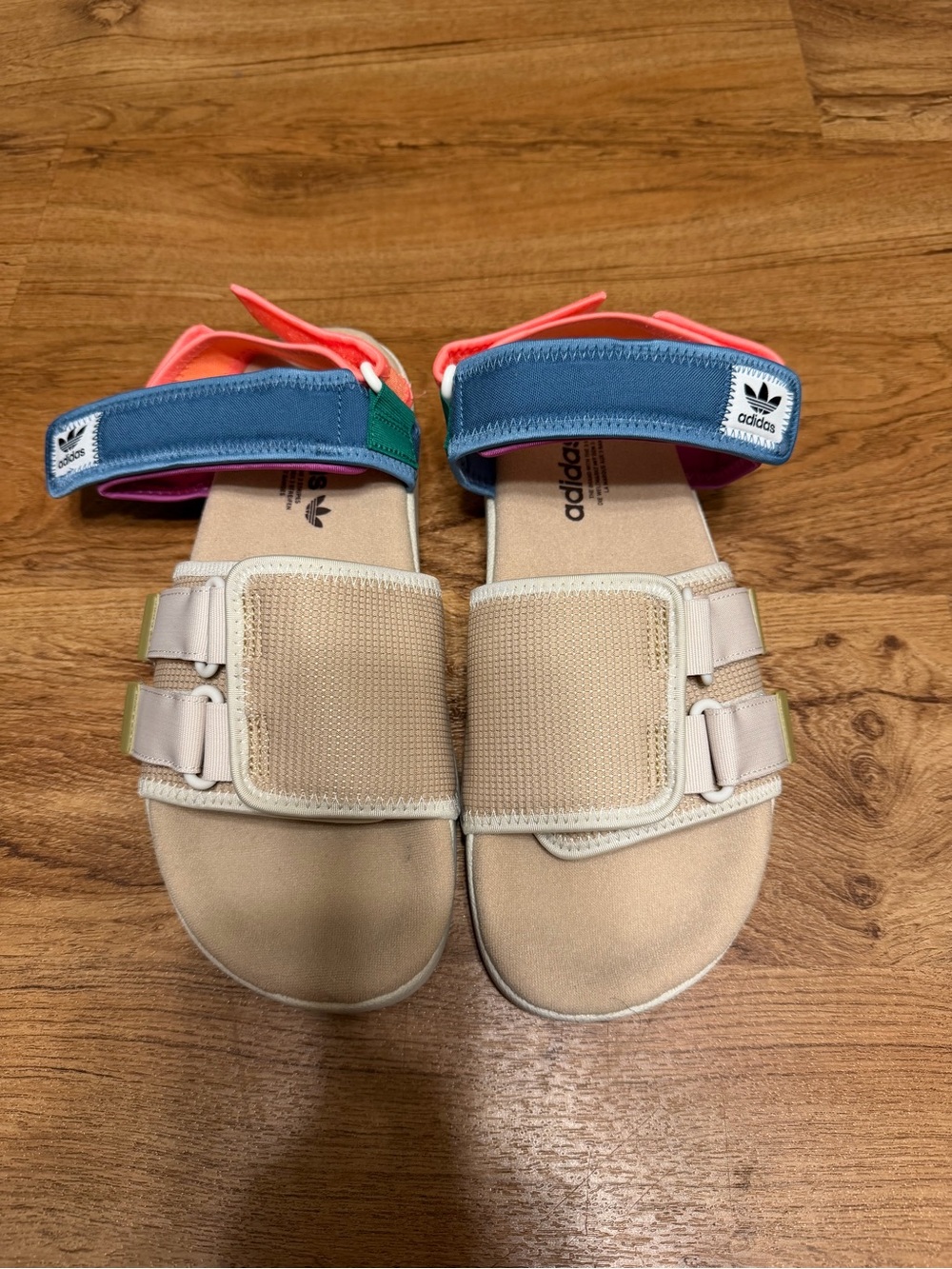 Adidas Originals Adilette Sandals 4.0 Mulitcolor Men’s size 9 Women’s size 10